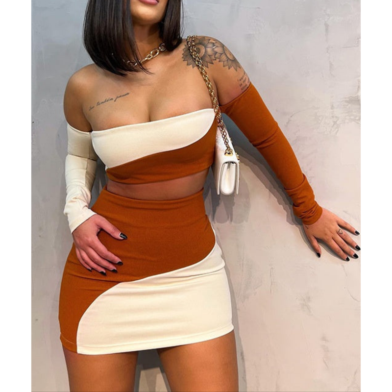 Contrast Chest Wrapped Long Sleeve Top Hip Wrap Skirt